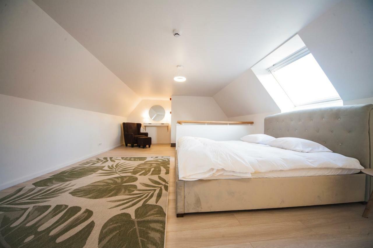 2 Level Apartments In Old Town Riga Bagian luar foto